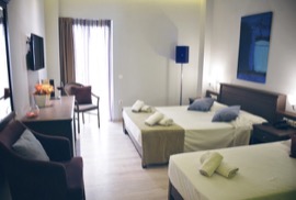 Deluxe Triple Room - Side view